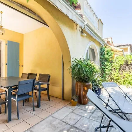 Maison 115m2 - 400 M De La - Parking Fréjus