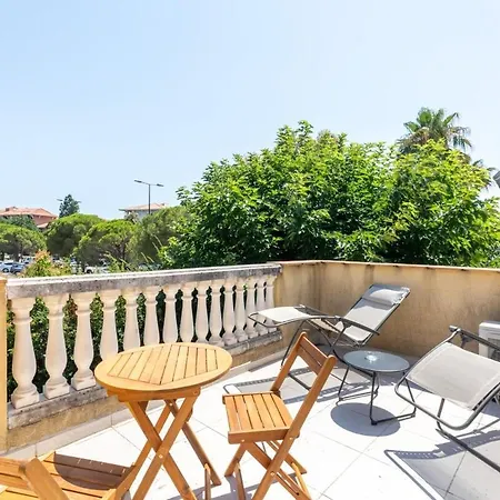 Maison 115m2 - 400 M De La - Parking Willa Fréjus